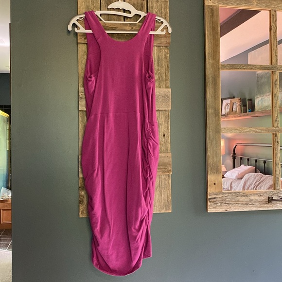 Athleta Knit Ruched Racerback Dress - Picture 4 of 10